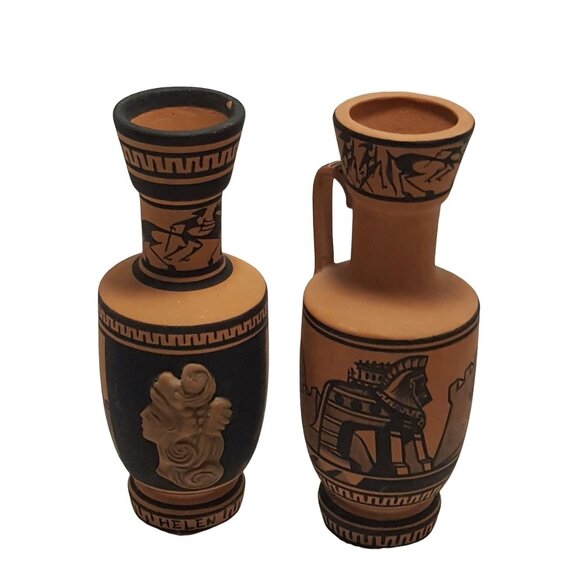 Two Terra Cotta Hand Painted Vases Helen Troy Trojan Horse Mexican Aztec Mayan